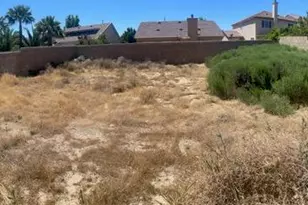 1766 W Ave H 1, Lancaster, CA 93534 - Photo 20