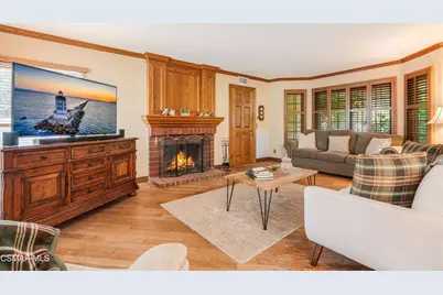 351 Buckboard Circle, Simi Valley, CA 93065 - Photo 20