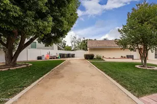 351 Buckboard Cir, Simi Valley, CA 93065 - Photo 50
