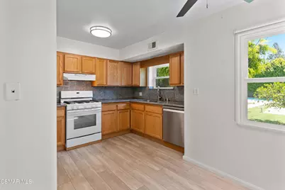 3914 Carpenter Avenue, Studio City, CA 91604 - Photo 8