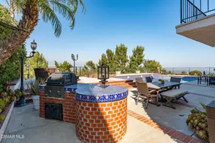 11894 Darby Ave, Porter Ranch, CA 91326 - Photo 36