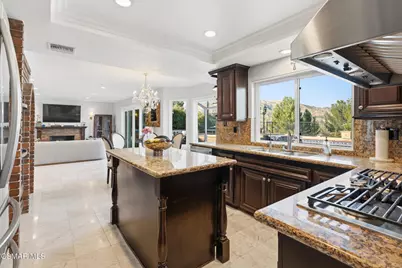 11894 Darby Avenue, Porter Ranch, CA 91326 - Photo 10