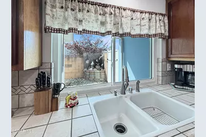276 Hermes Street, Simi Valley, CA 93065 - Photo 14