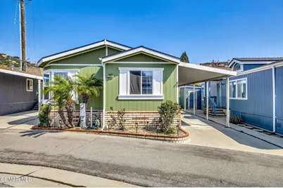 11401 Topanga Canyon Boulevard #8, Chatsworth, CA 91311 - Photo 2