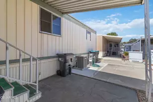 195 Tierra Rejada Road, Simi Valley, CA 93065 - Photo 38