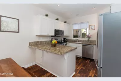 11504 Countrycreek Court, Moorpark, CA 93021 - Photo 12