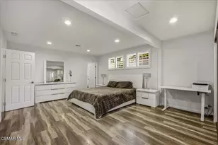 19130 Sylvan St, Tarzana, CA 91335 - Photo 34