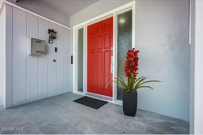 19130 Sylvan Street, Tarzana, CA 91335 - Photo 2