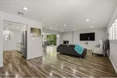 19130 Sylvan Street, Tarzana, CA 91335 - Photo 6