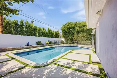 19130 Sylvan Street, Tarzana, CA 91335 - Photo 26