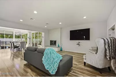 19130 Sylvan Street, Tarzana, CA 91335 - Photo 8