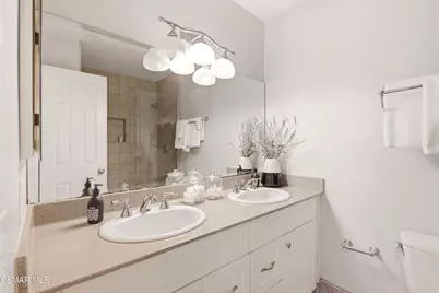 298 Trailside Court, Newbury Park, CA 91320 - Photo 32