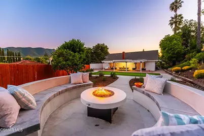 298 Trailside Court, Newbury Park, CA 91320 - Photo 2