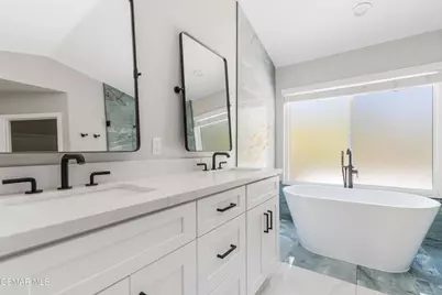 493 Messina Place, Oak Park, CA 91377 - Photo 16