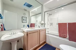 2568 Northshore Ln, Westlake Village, CA 91361 - Photo 24