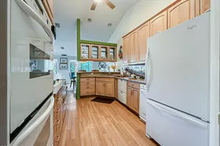 2568 Northshore Ln, Westlake Village, CA 91361 - Photo 14