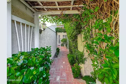 2568 Northshore Lane, Westlake Village, CA 91361 - Photo 4