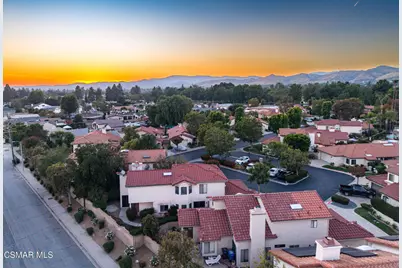 2704 Simi Hills Lane, Simi Valley, CA 93063 - Photo 38