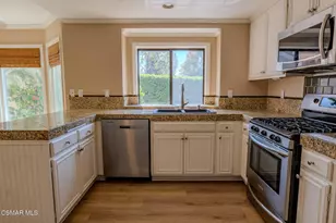 2704 Simi Hills Ln, Simi Valley, CA 93063 - Photo 10