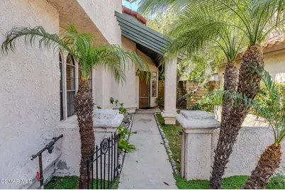 2704 Simi Hills Lane, Simi Valley, CA 93063 - Photo 2
