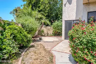 2704 Simi Hills Ln, Simi Valley, CA 93063 - Photo 32