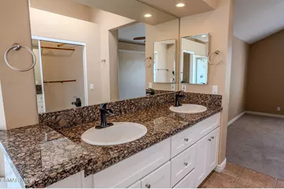 2704 Simi Hills Lane, Simi Valley, CA 93063 - Photo 22