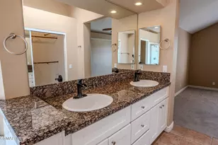 2704 Simi Hills Ln, Simi Valley, CA 93063 - Photo 22
