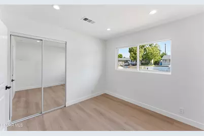 1554 Ahart Street, Simi Valley, CA 93065 - Photo 20