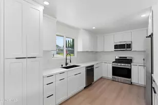 1554 Ahart St, Simi Valley, CA 93065 - Photo 8