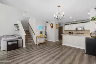 2264 Birchglen Street, Simi Valley, CA 93063 - Photo 10