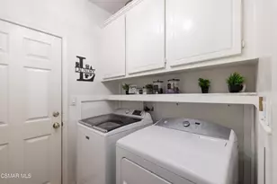 2094 Creekridge Ave, Simi Valley, CA 93065 - Photo 14