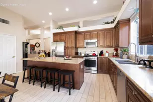 2094 Creekridge Ave, Simi Valley, CA 93065 - Photo 4