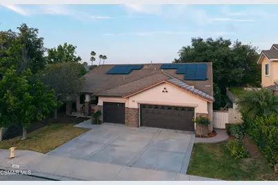 2094 Creekridge Avenue, Simi Valley, CA 93065 - Photo 2