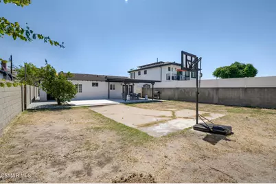 7859 Sancola Avenue, Los Angeles, CA 91352 - Photo 22