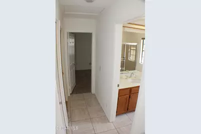 704 Wind Willow Way, Simi Valley, CA 93065 - Photo 24