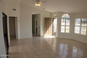 704 Wind Willow Way, Simi Valley, CA 93065 - Photo 12
