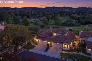704 Wind Willow Way, Simi Valley, CA 93065 - Photo 4