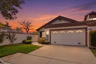 704 Wind Willow Way, Simi Valley, CA 93065 - Photo 2