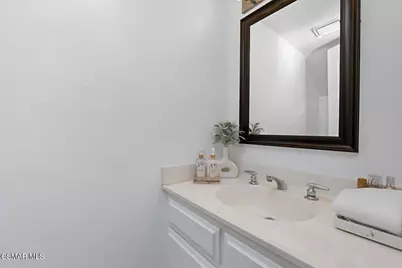 4139 Lost Springs Drive, Agoura Hills, CA 91301 - Photo 10