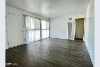 305 Sherman Avenue, Moorpark, CA 93021 - Photo 4