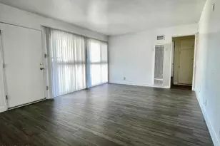 305 Sherman Ave, Moorpark, CA 93021 - Photo 4