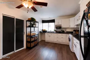 2345 Bryson Pl, Simi Valley, CA 93065 - Photo 24