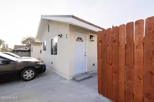 2345 Bryson Pl, Simi Valley, CA 93065 - Photo 10