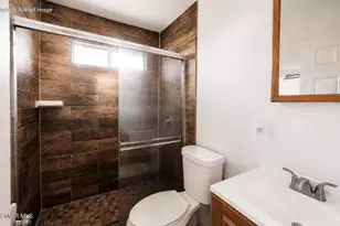 2345 Bryson Pl, Simi Valley, CA 93065 - Photo 22