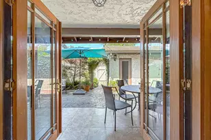1128 Canterford Cir, Westlake Village, CA 91361 - Photo 30