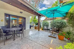1128 Canterford Cir, Westlake Village, CA 91361 - Photo 32
