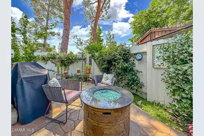 1128 Canterford Circle, Westlake Village, CA 91361 - Photo 36