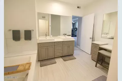 5350 White Oak Avenue #105, Encino, CA 91316 - Photo 14