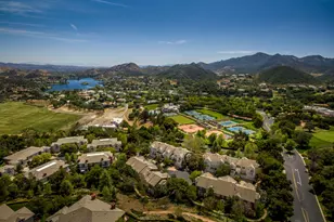 2478 Swanfield Ct, Thousand Oaks, CA 91361 - Photo 6