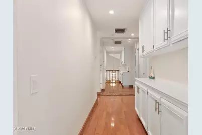 22100 Dardenne Street, Calabasas, CA 91302 - Photo 40